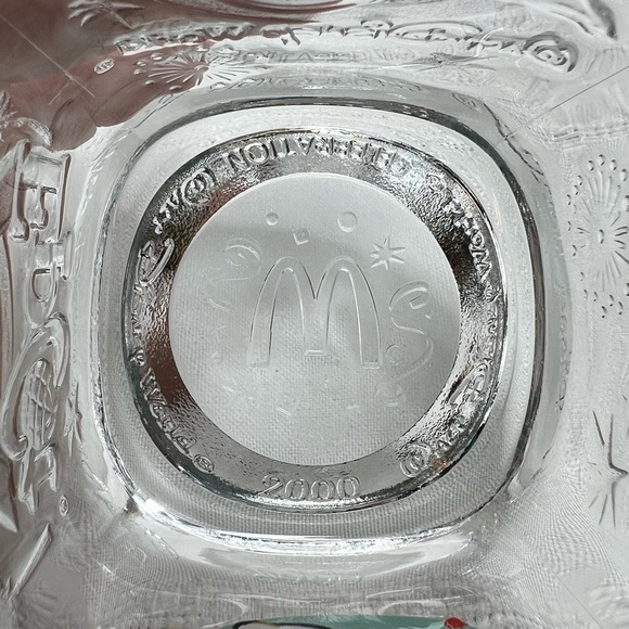 Disney McDonald’s Glasses‎ FOUR PARKS 
Celebration 2000 Set of 5 EUC - Picture 8 of 14